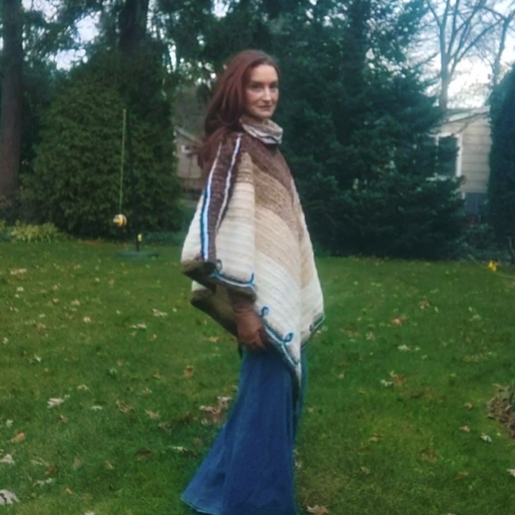 Vintage Handmade Native American Bohemian Hippie Oversized Poncho - Picture 7 of 11